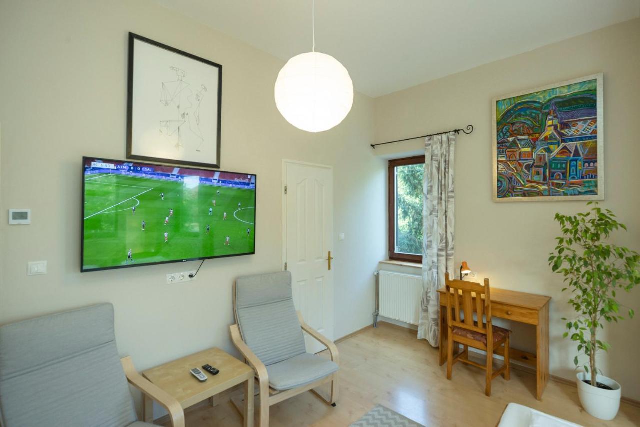 Nemes Apartman Егер Екстериор снимка