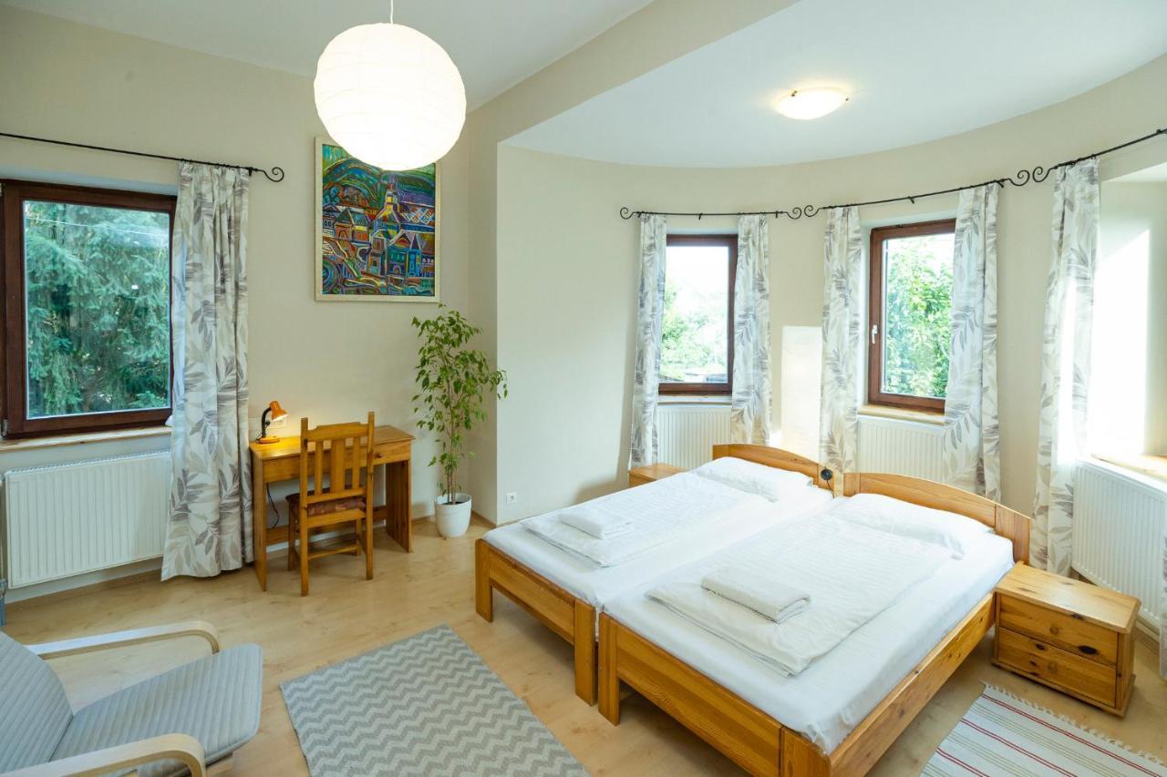 Nemes Apartman Егер Екстериор снимка